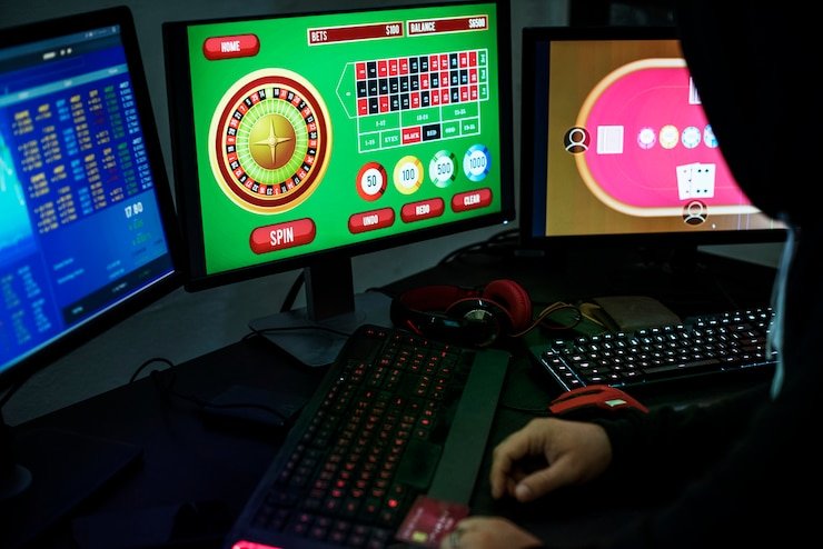 Suasana santai menikmati hiburan digital saat malam hari di Indonesia